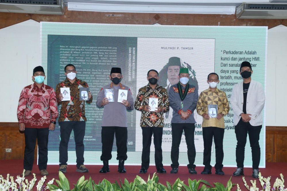 Kapolri Hadiri Dies Natalis HMI 74, Kita Bersatu Melawan Covid 19