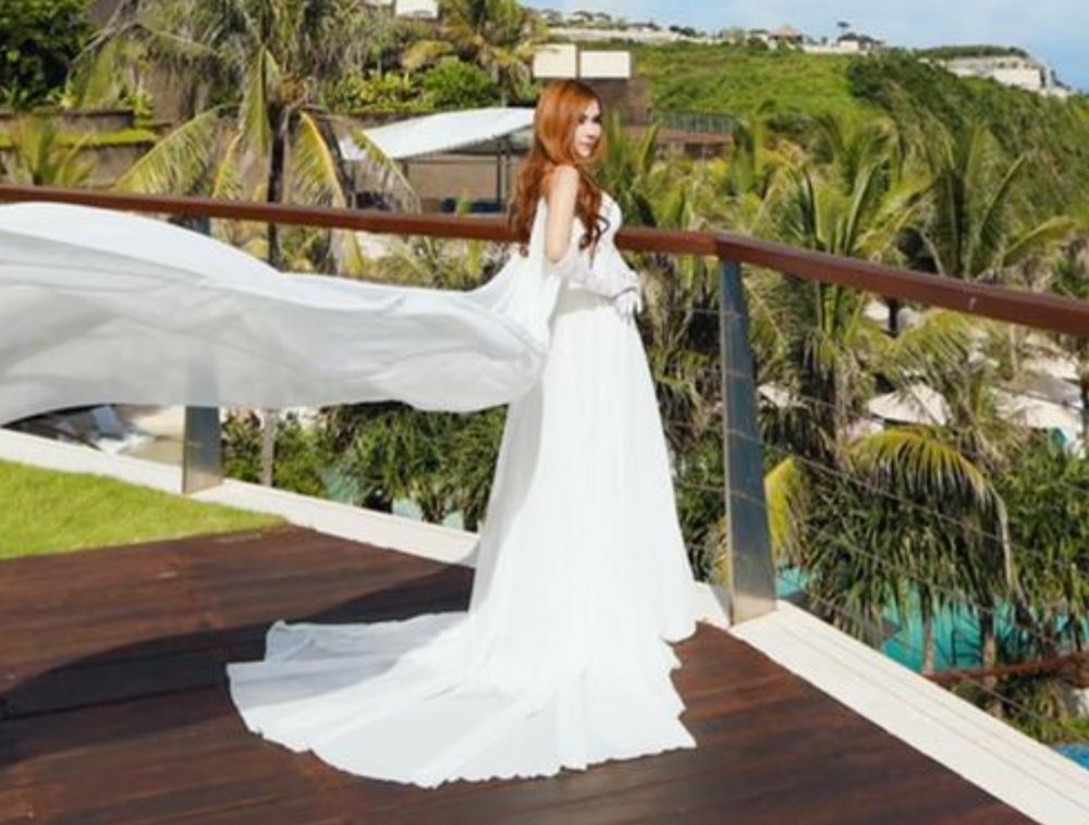 Owner Kapuas Karaoke, Dwi Endah Istighfarin