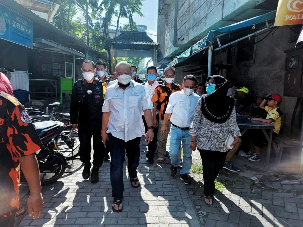 Ketua DPD RI LaNyalla Mahmud Mattalitti saat tinjau lapangan