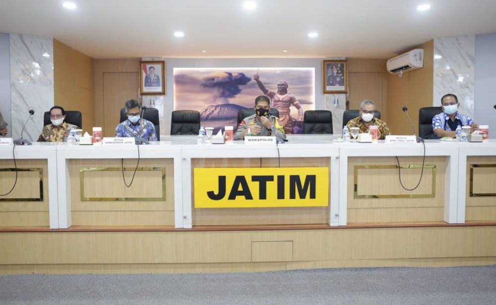 Wakapolda Jatim beri apresiasi keanggota jajaran Polda Jatim