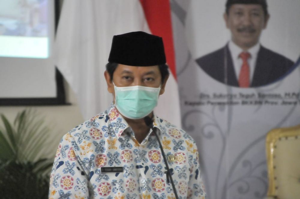 Kaperwil BKKBN Jatim Sukaryo Teguh Santoso saat membuka Rakornis Bangga Kencana