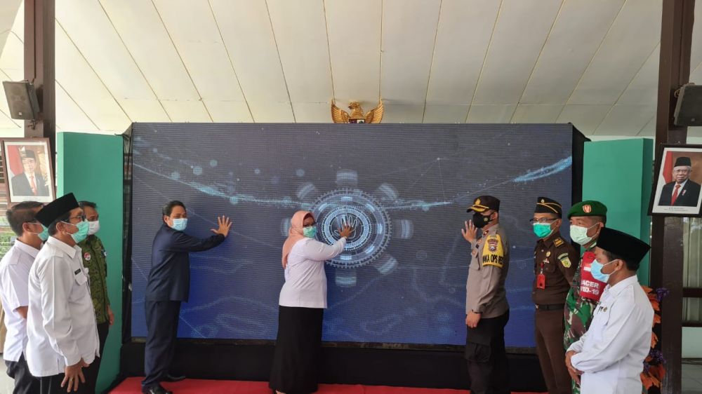 Wakapolres Gresik Kompol Eko Iskandar saat launching Program kick off desa siap dan lancip