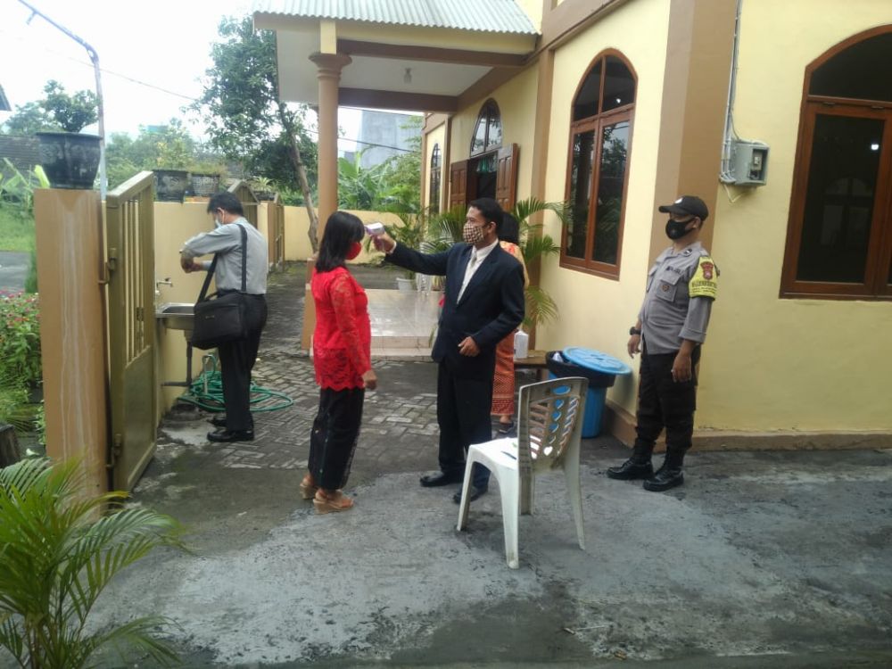 Polsek Driyorejo Gresik lakukan pengamanan tempat ibadah Nasrani