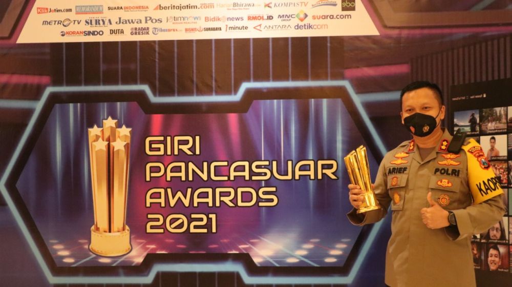 Penghargaan Giri Pancasuar Award di Raih Kapolres Gresik (Kamtibmas)