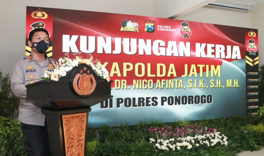 Kapolda Jatim Irjen Pol Dr Nico Afinta saat membuka acara Kunker di Polres Ponorogo