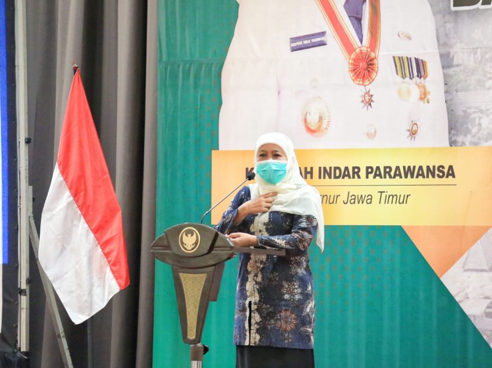 Gubernur Jatim Khofifah Indar Parawansa saat berikan sambutan