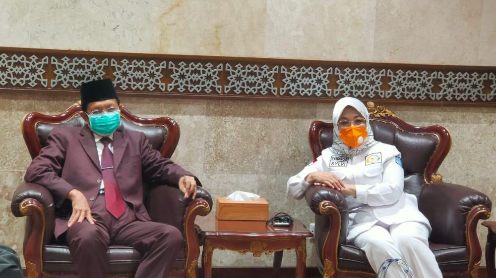 Ketua komite lll DPD RI Sylviana Murni dalam sebuah kesempatan berdialog bersama Imam besar masjid Istiqlal KH Nasaruddin Umar