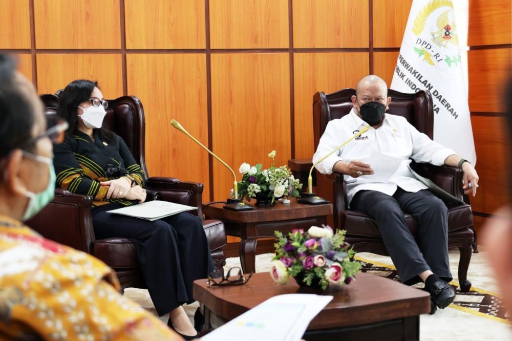 Ketua DPD RI AA LaNyalla Mahmud Mattalitti Rakor terkait tanah surat ijo kota Surabaya