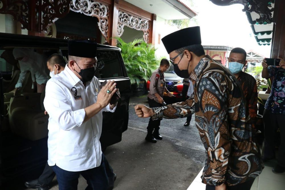 Ketua DPD RI Minta Pemerintah Tegur Tiktok, Ada Konten Membahayakan