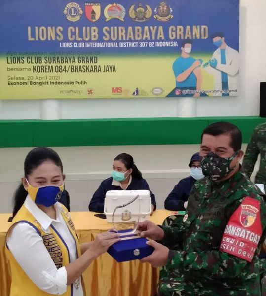 Lions Club Surabaya Gelar Vaksin Gandeng Korem 084/Bhaskara Jaya