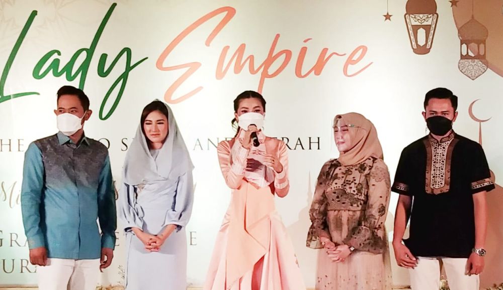 Nova Prastika Firdausi saat membuka acara MS Glow di Grand Mercure Hotel Surabaya City