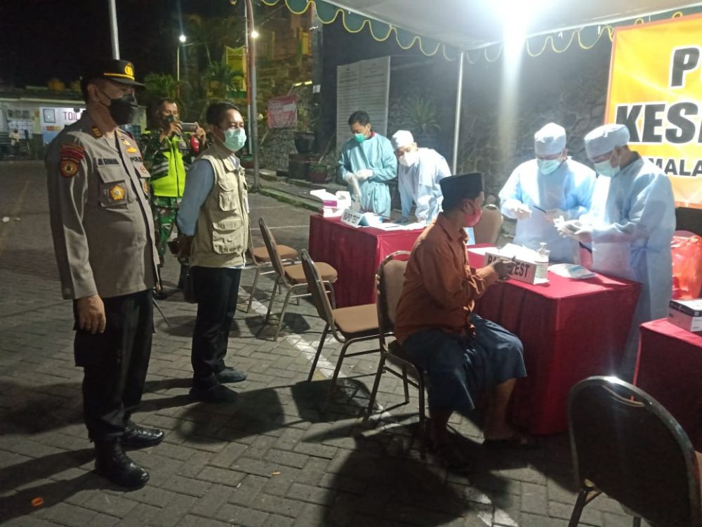 Tradisi Islam di Bulan Ramadhan Malam 25, Masyarakat Tetap Jaga Prokes