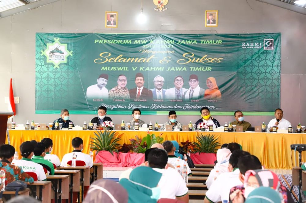 Wagub Jatim Emil Elestianto Dardak hadir dalam acara muswil KAHMI di Magetan