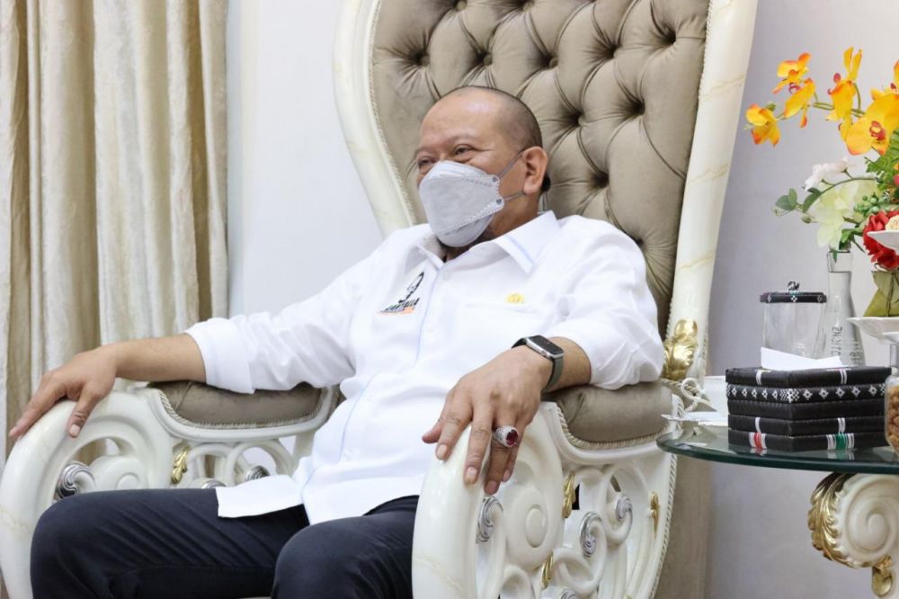 Ketua DPD RI Minta Pemprov Jatim Sikapi Protes Reklamasi Pantai BWI