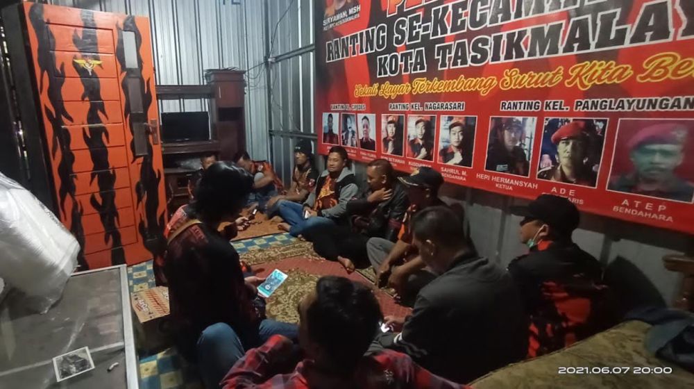 Rapat bulanan bersama para ketua Ranting