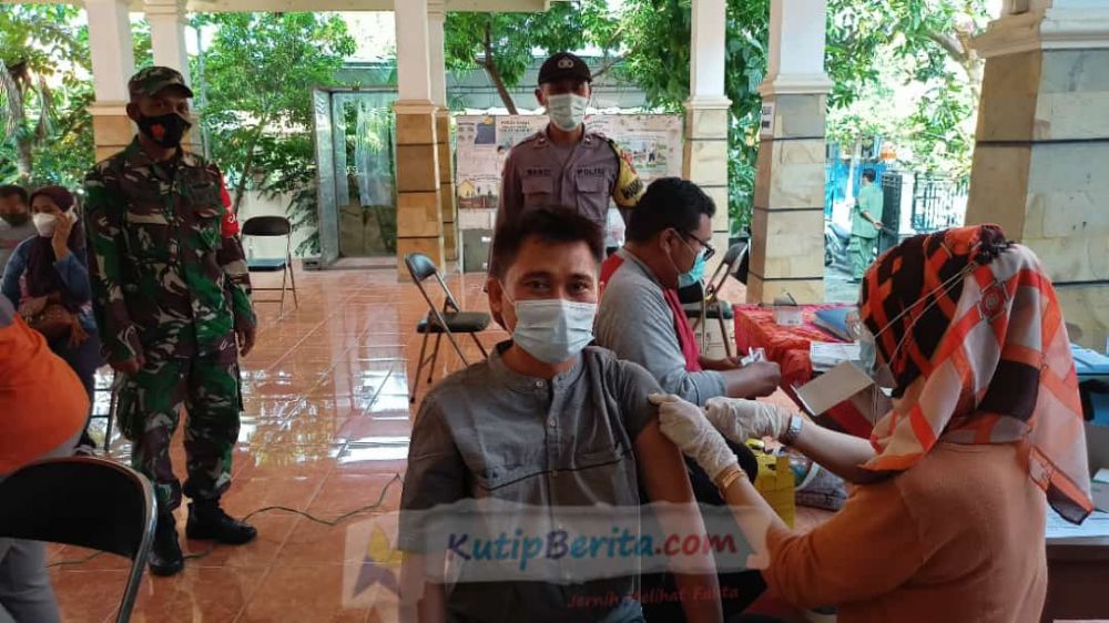 Wilayah Gresik terus lakukan akselerasi penyuntikan vaksinasi Covid-19