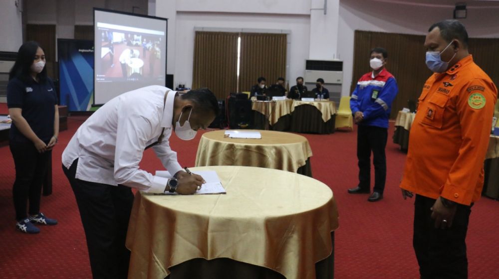 Penandatanganan LOCA antara PT Angkasa Pura 1 dengan DPPU Pertamina Juanda