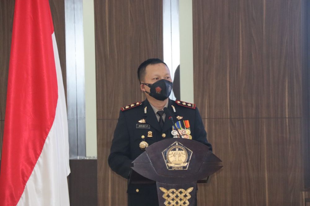 Kapolres Gresik AKBP Arief Fitrianto saat memberikan sambutan
