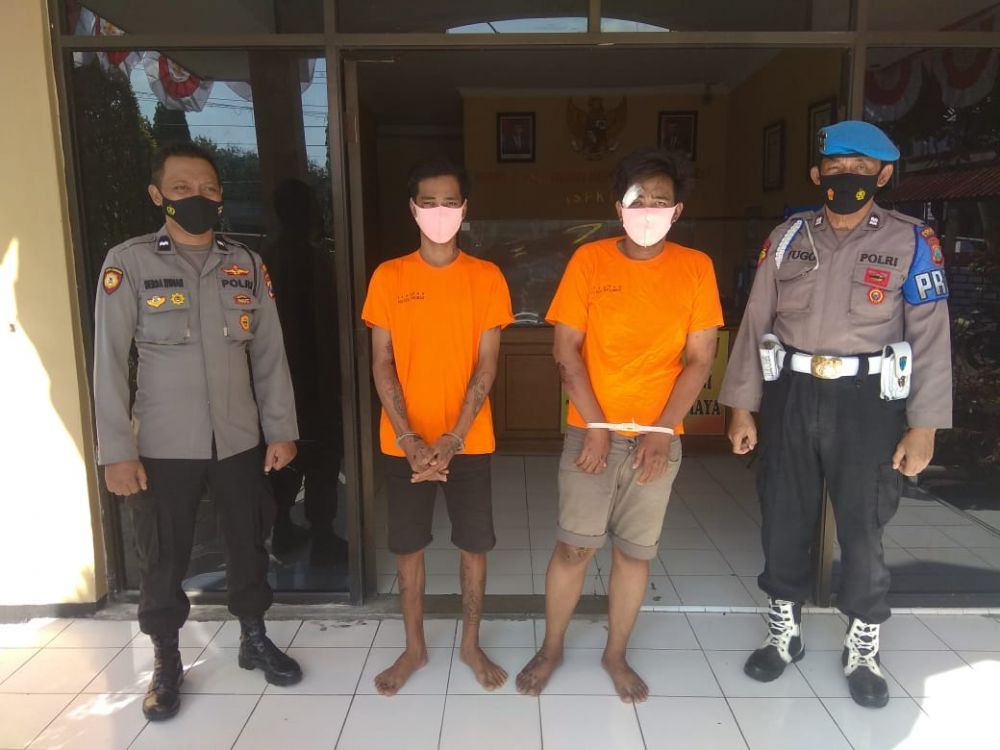 Polsek Kebomas Gresik amankan 2 tersangka maling burung (Curat)