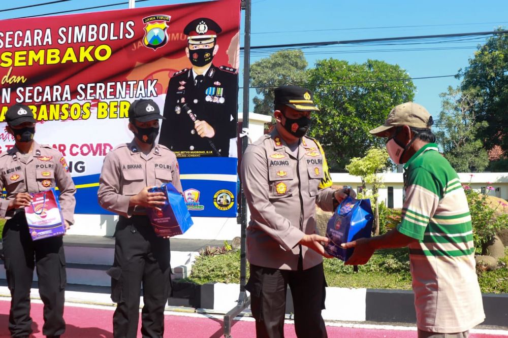 Polres Jombang Peduli Masyarakat Kembali Salurkan 5,25 Ton Beras