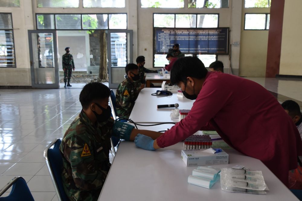 Prajurit Kodiklat TNI AL Donor Plasma Konvalesen Bantu Sembuhkan Covid