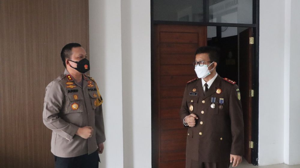 Kapolres Gresik AKBP Arief Fitrianto saat datangi Kejari untuk jalin sinergitas di momen HBA ke-61