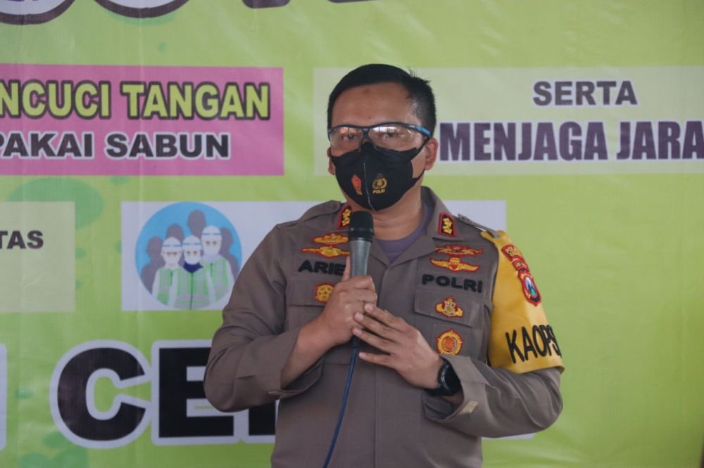 Kapolres Gresik AKBP Arief Fitrianto saat memberikan sambutan