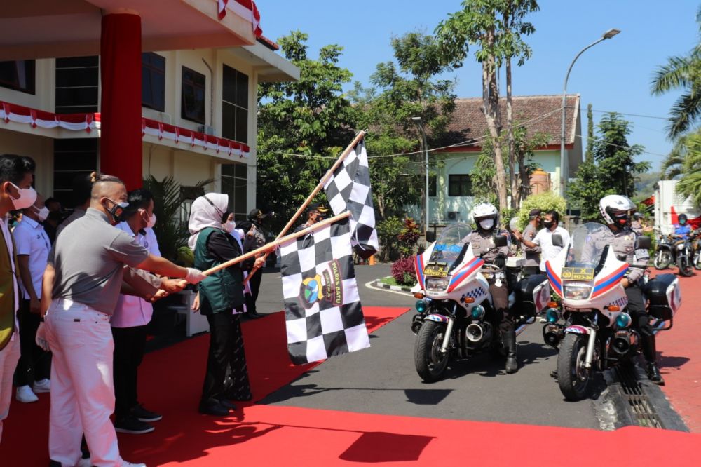 Polres Malang, Pengusaha dan Forkopimda Peduli NKRI Salurkan Bansos