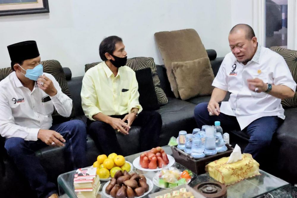 Ketua DPD RI AA LaNyalla Mahmud Mattalitti mengunjungi kabupaten Mojokerto beberapa waktu lalu, sekaligus berkesempatan meresmikan sekretariat LaNyalla Academia (LNA)