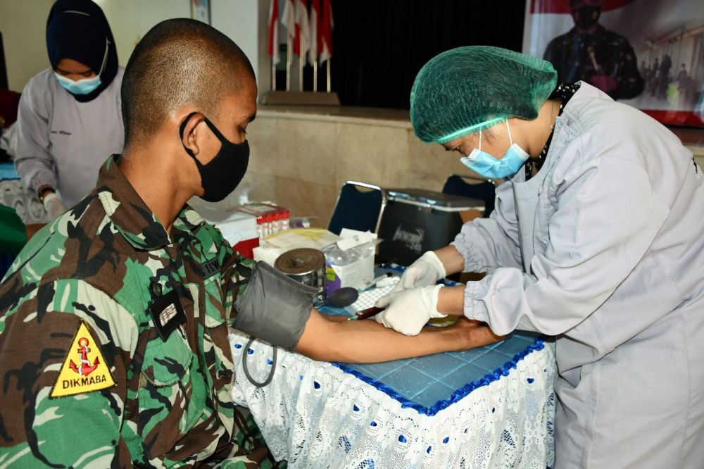Siswa penyintas saat Donor Plasma Konvalesen demi bantu sesama