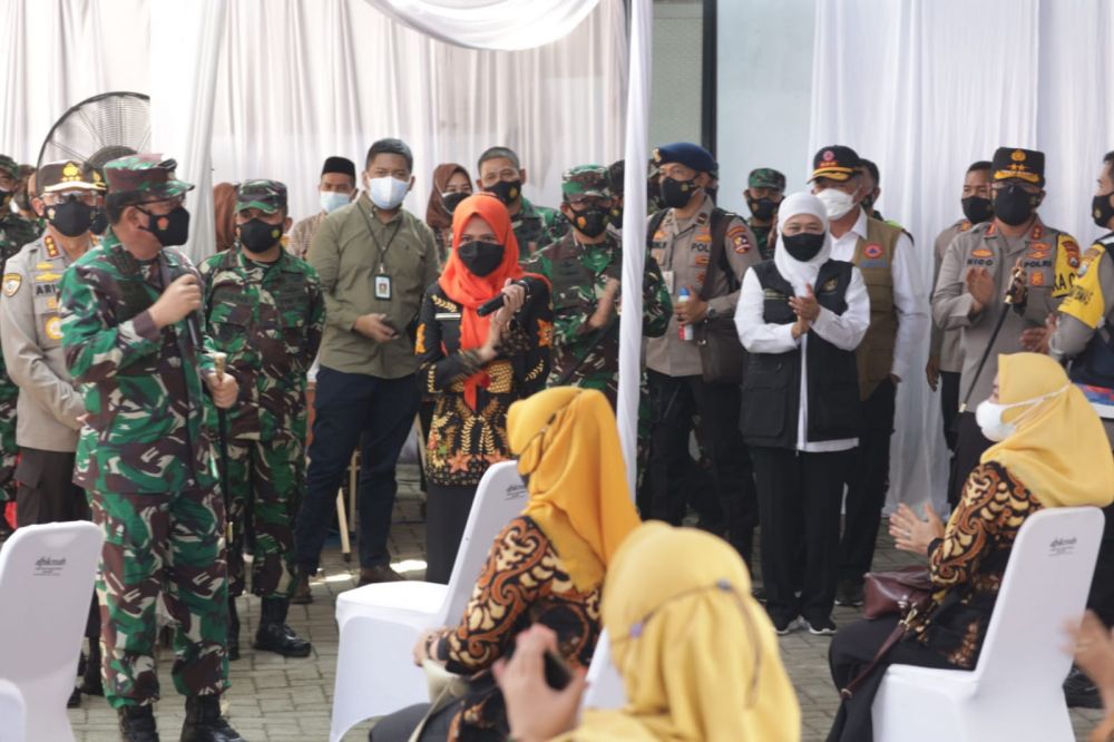 Panglima TNI dan Kabaharkam lakukan Cek sejumlah Puskesmas di Jatim