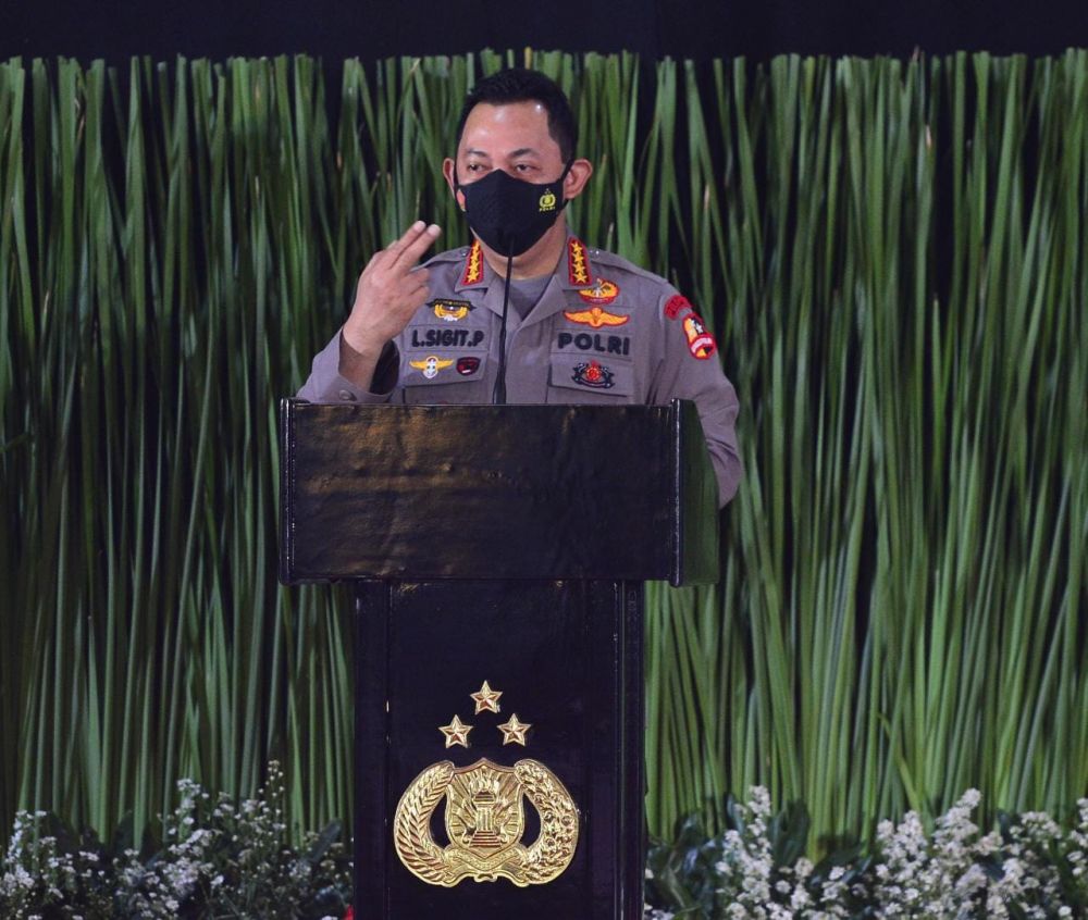 Kapolri Jenderal Polisi Listyo Sigit Prabowo saat memberikan sambutan