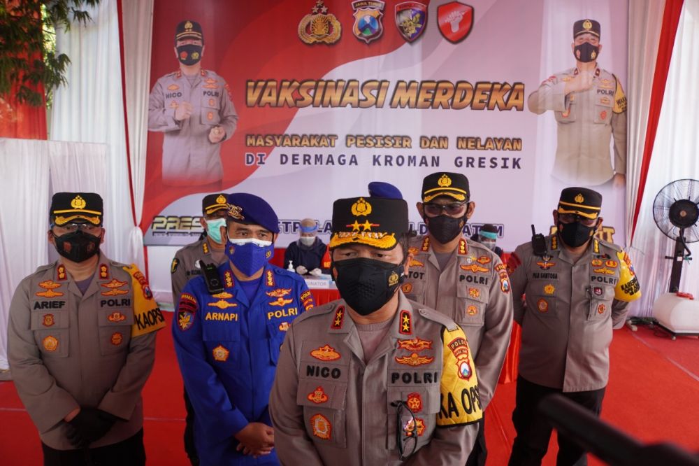 Kapolda Jatim Irjen Pol Dr. Nico Afinta saat memberikan sambutan