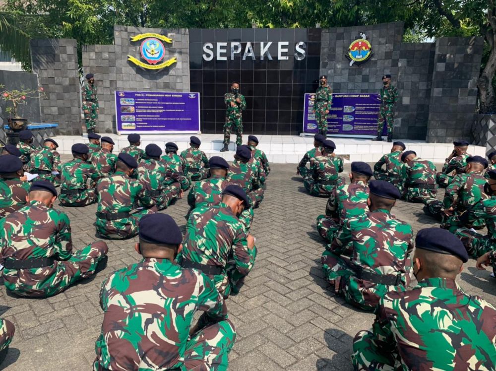 Siswa Dikmapa PK TNI AL ke 28 Pusdikkes Kodiklatal Ikut pelatihan dasar
