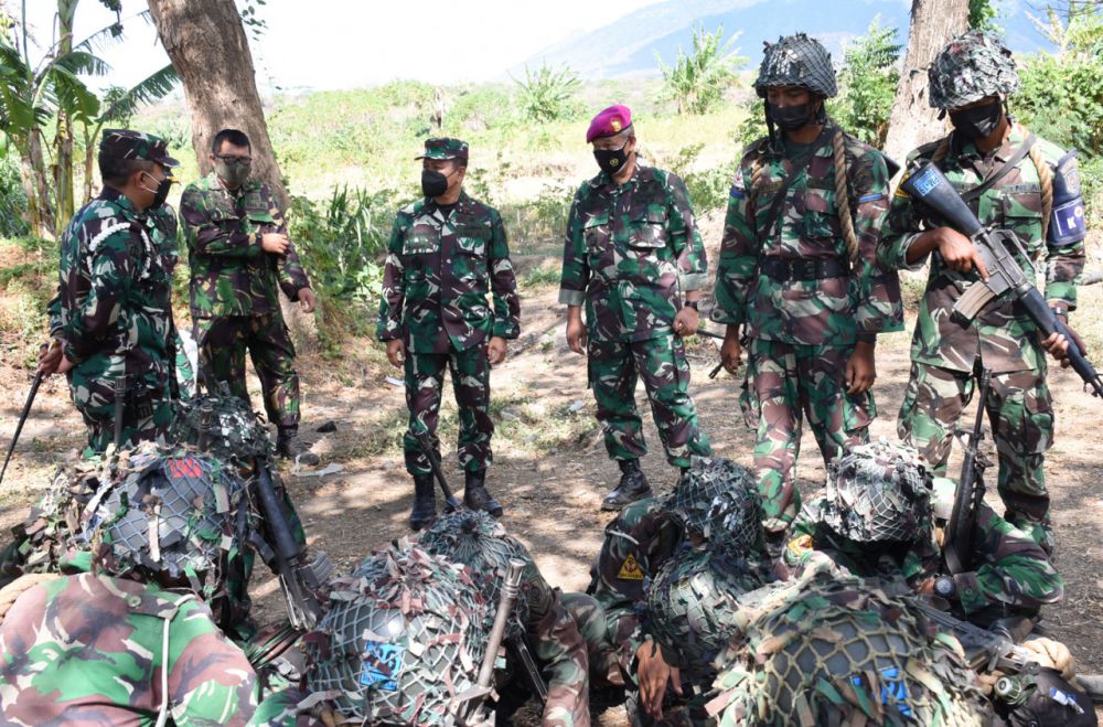 Lattek Widhayaka Pratama siswa TNI AL profesi Polisi Militer mendapat kunjungan Wadan Kodiklatal