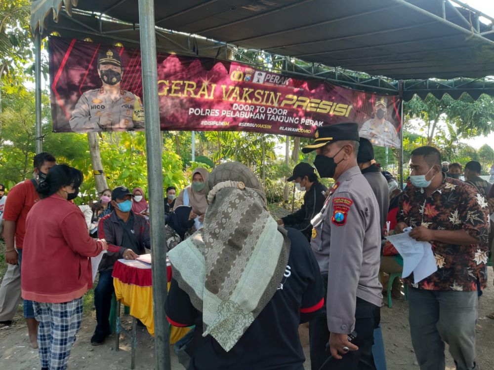 Polres Tanjung Perak Gelar Home Care Vaksin di Taman Suroboyo