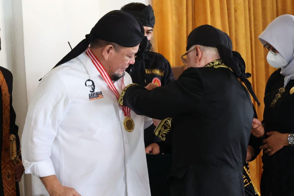 Ketua DPD RI Puji Keraton Sumedang Larang Tetap Jaga Adat