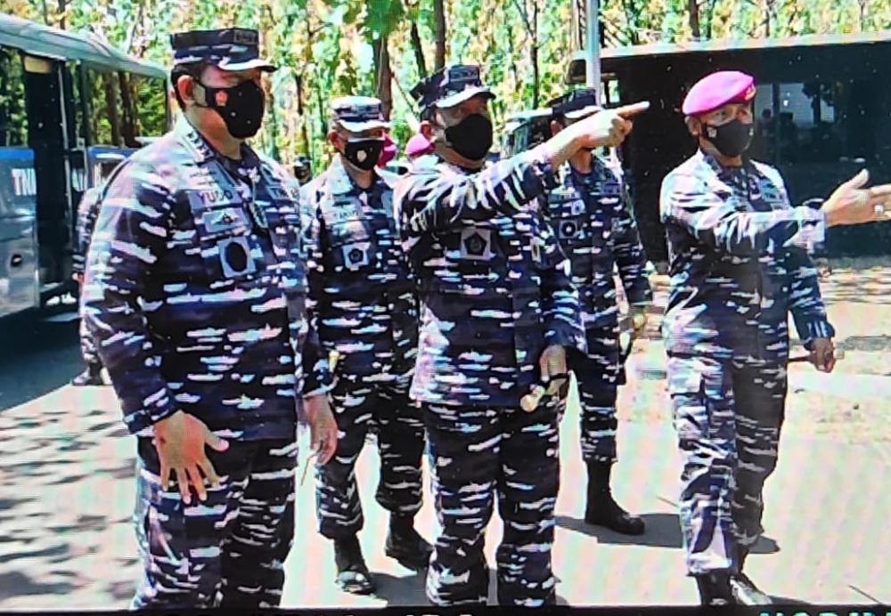 KASAL Laksamana TNI Yudo tinjau Lattek Dikko didampingi Dankodiklatal Laksamana Madya TNI Nur Hidayat