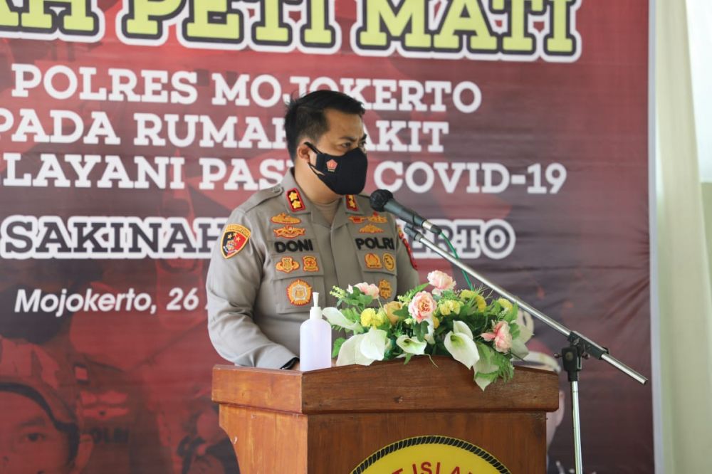 Kapolres Mojokerto AKBP Doni Alexander saat memberikan sambutan
