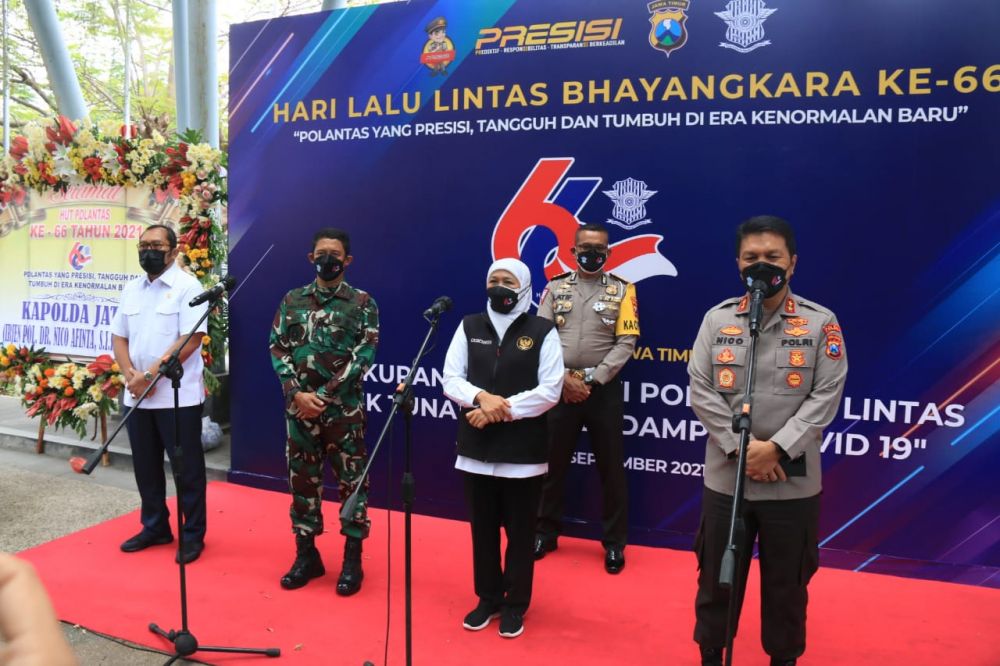 Peringatan HUT Lalin Bhayangkara ke-66, Forkopimda Jatim Cek Vaksin