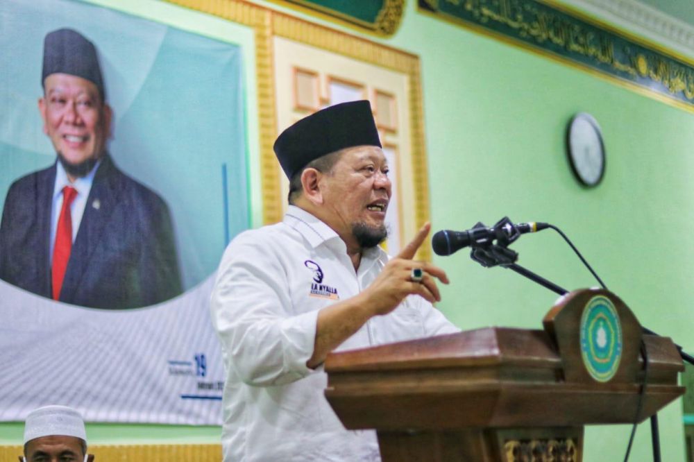 Ketua DPD RI AA LaNyalla Mahmud Mattalitti