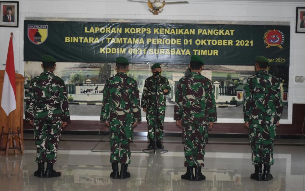 Dandim Kolonel Inf Agus Faridianto ucapkan selamat pada yang mendapat pangkat setingkat lebih tinggi