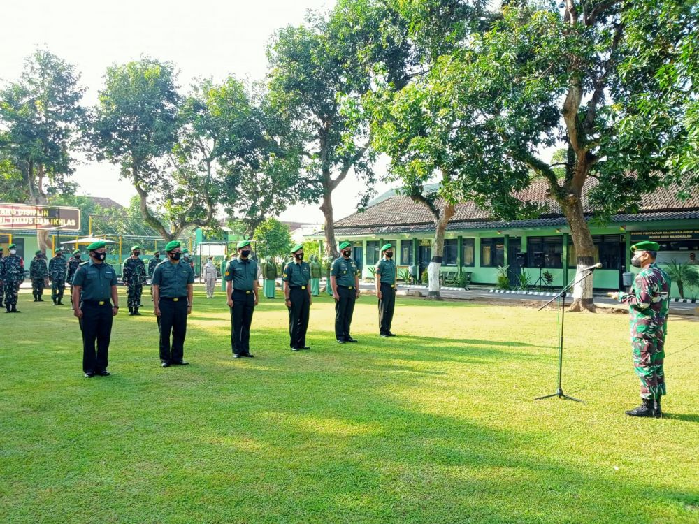 Dandim 0829 Bangkalan Pimpin Upacara Kenaikan Pangkat Lebih Tinggi
