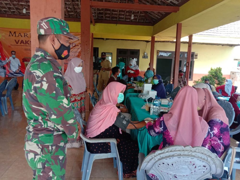 Babinsa Koramil Balongpanggang ciptakan suasana nyaman pada warga binaannya