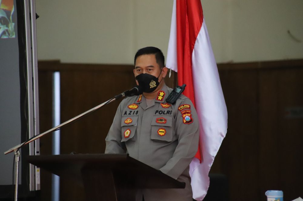 Kapolres Gresik AKBP Mochamad Nur Azis saat memberikan sambutan