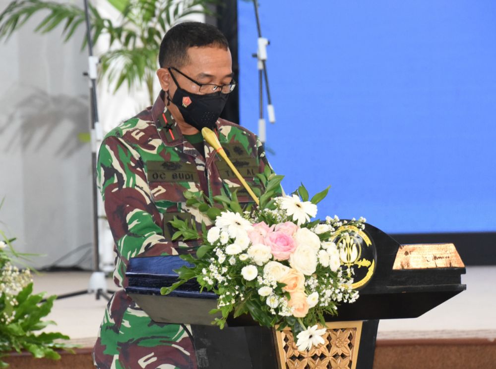 Dankodikopsla Kodiklatal Laksma TNI Octavianus Budi Susanto saat memberikan sambutan