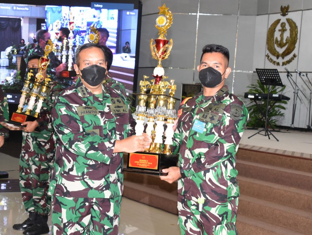 Tim Pesparawi Kodiklatal TNI AL Raih Juara 1 Wilayah Timur Tahun 2021