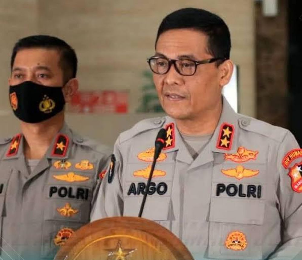 Kadiv Humas Polri Irjen Pol Argo Yuwono saat memberikan keterangan