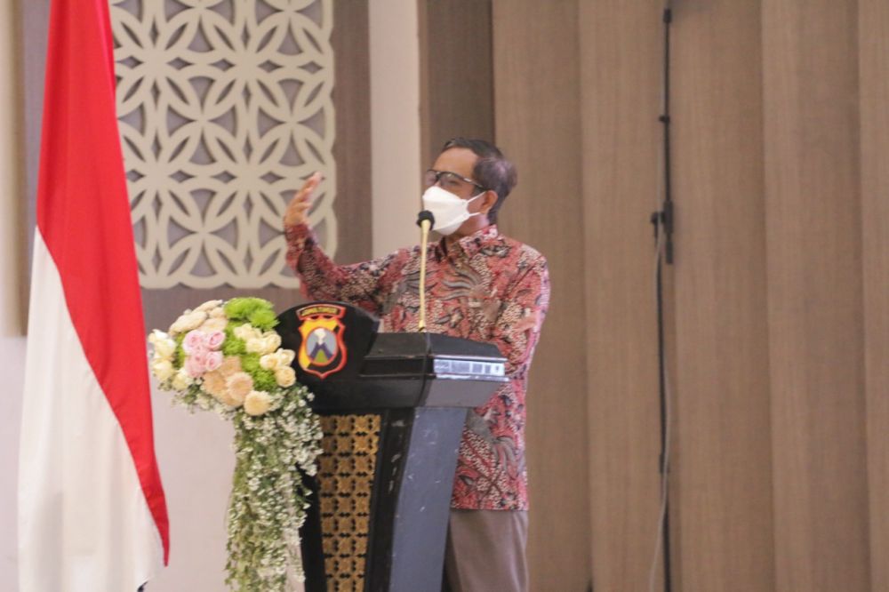 Menteri koordinator bidang Polhukam RI Prof Dr Mohammad Mahfud MD saat memberikan sambutan