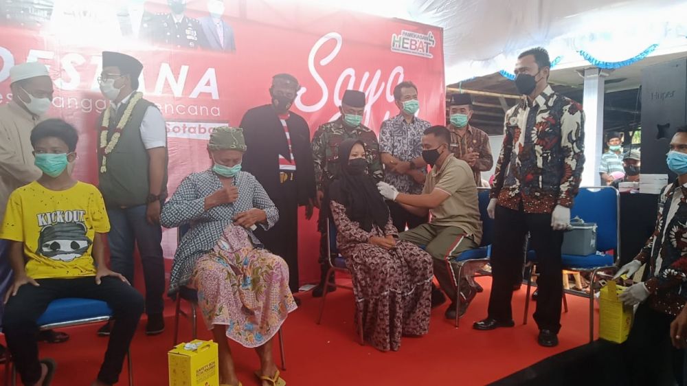 Warga sangat antusias dengan adanya Vaksin Massal yang di gelar Forkopimka